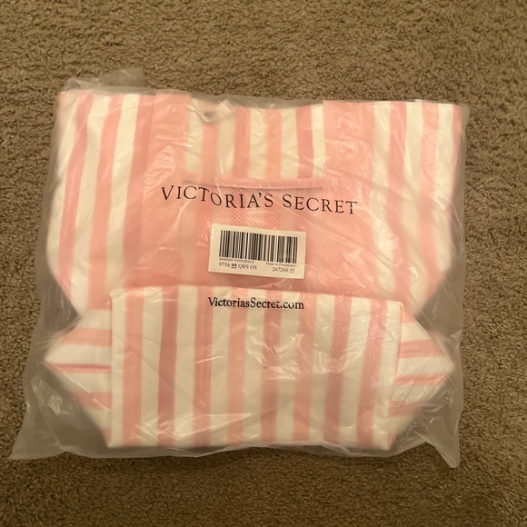 Victorias Secret Cooler/Beach Tote - Picture 2 of 3
